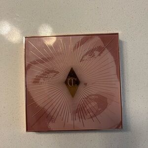 Charlotte tilbury nudegasm pallet